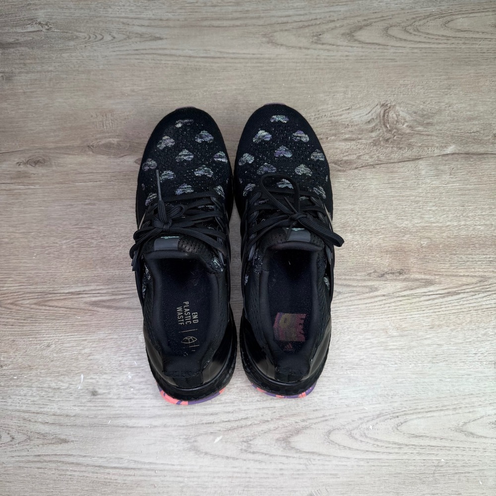 Men's adidas Ultraboost Valentine's Day 9 - Picture 5 of 7